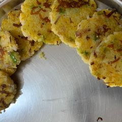 A picture of Rice Tikki.