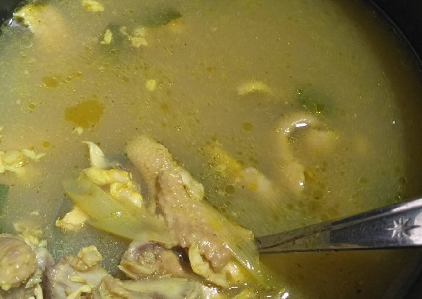 Soto ayam bumbu instan sajiku