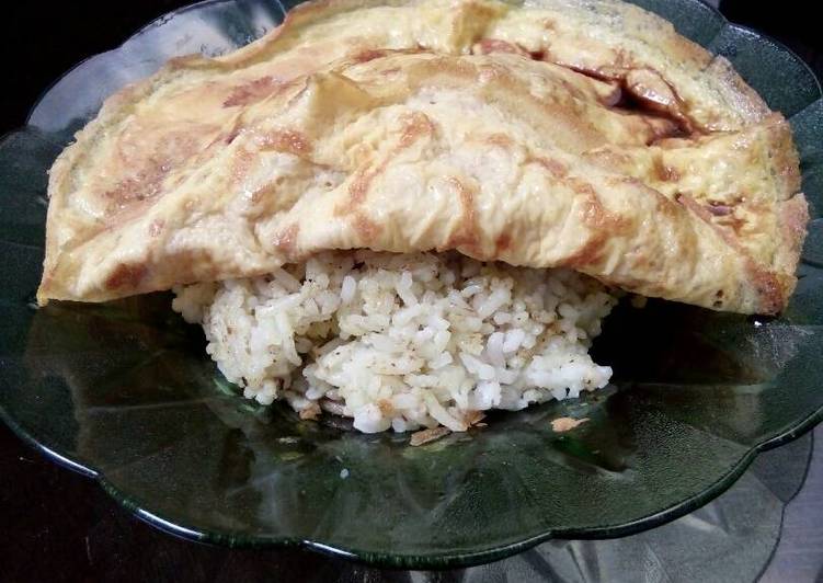 Bagaimana Menyiapkan Nasi Goreng Bumbu Soto Indomie Anti Gagal