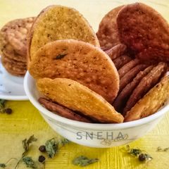 Wheat flour kasuri methi mathri A picture of Wheat flour kasuri methi mathri.