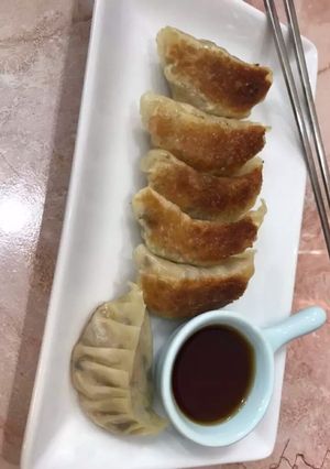 รูปของ เกี๊ยวซ่าเจ 🥟🥟 ไส้ผัก เต้าหู้ วุ้นเส้น