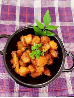 શક્કરીયા નું શાક(Sweet potato sabji recipe in gujarati) રેસીપી મુખ્ય ફોટો