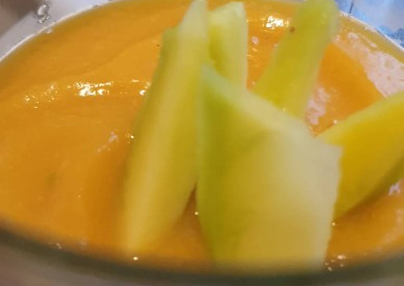 Sopa fría de zanahoria con Mango