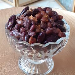 A picture of Dual beans and black chickpea chaat.