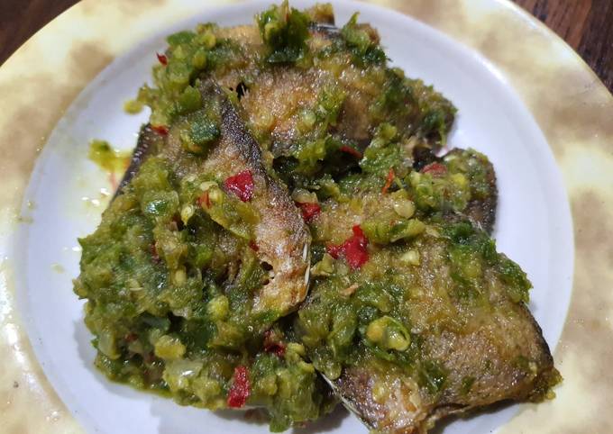  Resep Ikan asin sepat sambal ijo oleh Tina Hasbie Cookpad