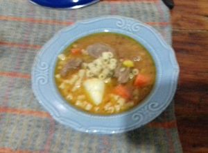 Una foto de Guiso con caldo en 3 pasos