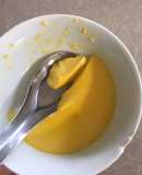 Bánh flan cho bé