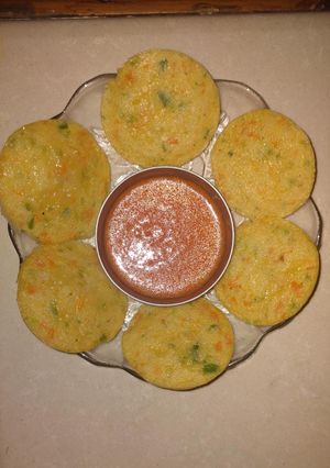 A picture of Idli.