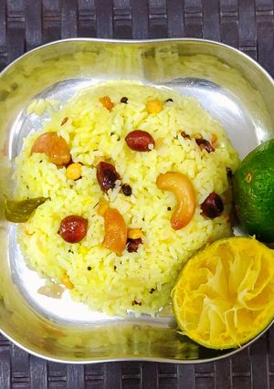 लेमन राईस (lemon rice recipe in marathi) रेसिपी चे मुख्य फोटो