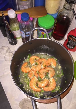 Hình của món Tôm xóc tỏi.