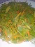 লাউয়ের খোসা আর গাজর এর মিক্স ভাজি