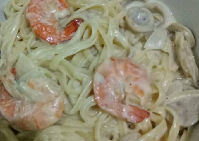 Fettucini sosis udang enak simple😍😍