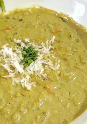 A picture of Malabar Mixed Vegetable Kurma.