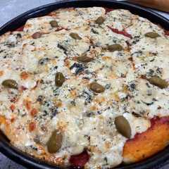 Una foto de Pizza de roquefort 🍕