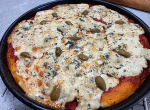 Una foto de Pizza de roquefort 🍕