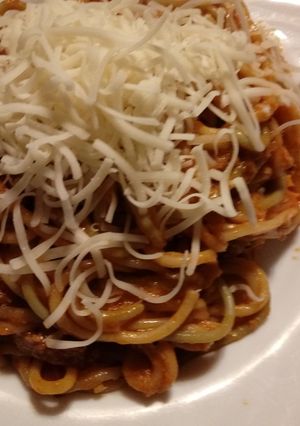 Foto principal de Espaguetis con atún y salsa tomate a la mostaza