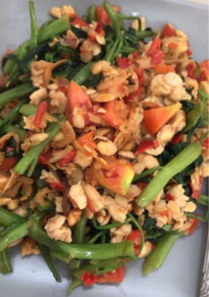 Foto resep Tumis kangkung tempe rebon