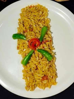 मैगी (maggi recipe in Hindi) रेसिपी मुख्य फोटो