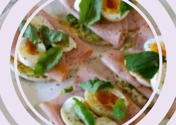 Easiest Way to Cook Perfect Ham salad Cruskits or rice cakes with eggs