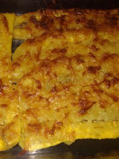 Una foto de Plátano maduro con queso, al horno