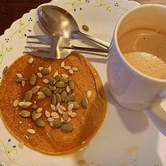 A picture of Banana pancakes.