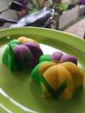 151.Mooncake Ubi