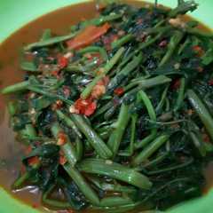 A picture of Kangkung balacan.