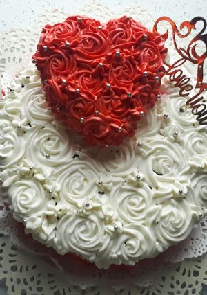 عکسی از دستور تزیین کیک سالگرد ازدواج💑