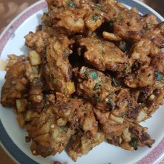 Aloo ke Pakoray A picture of Aloo ke Pakoray.