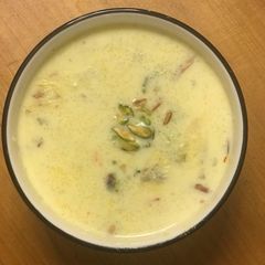 A picture of SOOJI KHEER (SEMOLINA PORRIDGE).
