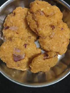 चावल और मक्के के आटे की टिक्की(Chawal Aur Makke Ke Aate Ki Tikki recipe in Hindi) रेसिपी मुख्य फोटो