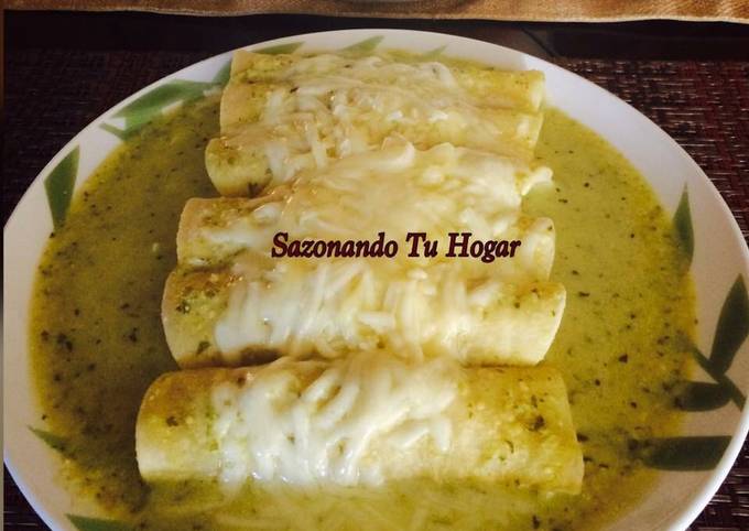 Enchiladas Suizas a mi estilo? Receta de Mary S Cuellar?Sazonando Tu  Hogar!!! - Cookpad