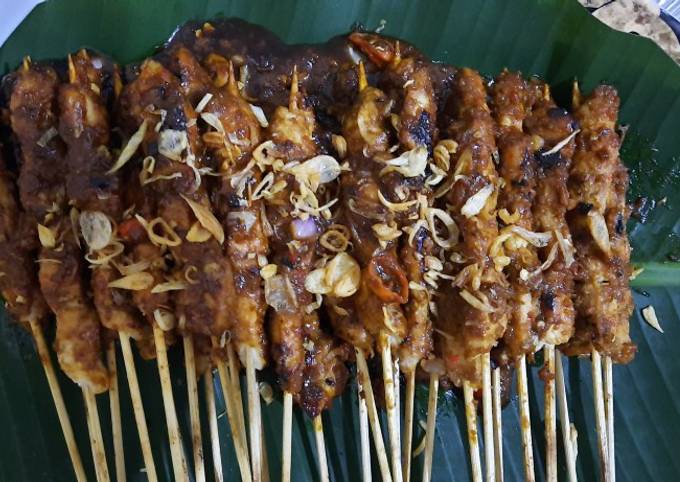 Sate ayam saus kacang