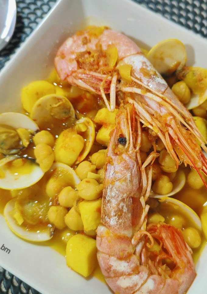 Una foto de Garbanzos frutti di mare