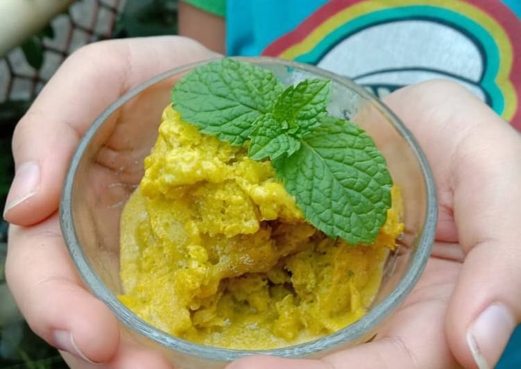 Bagaimana Menyiapkan Mango Kale Sorbet yang Lezat Sekali