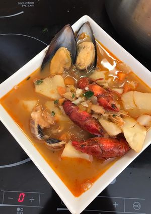 Una foto de Patatas tipo marinera