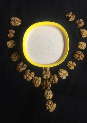 A picture of Akhrot (Walnut) Chatani.