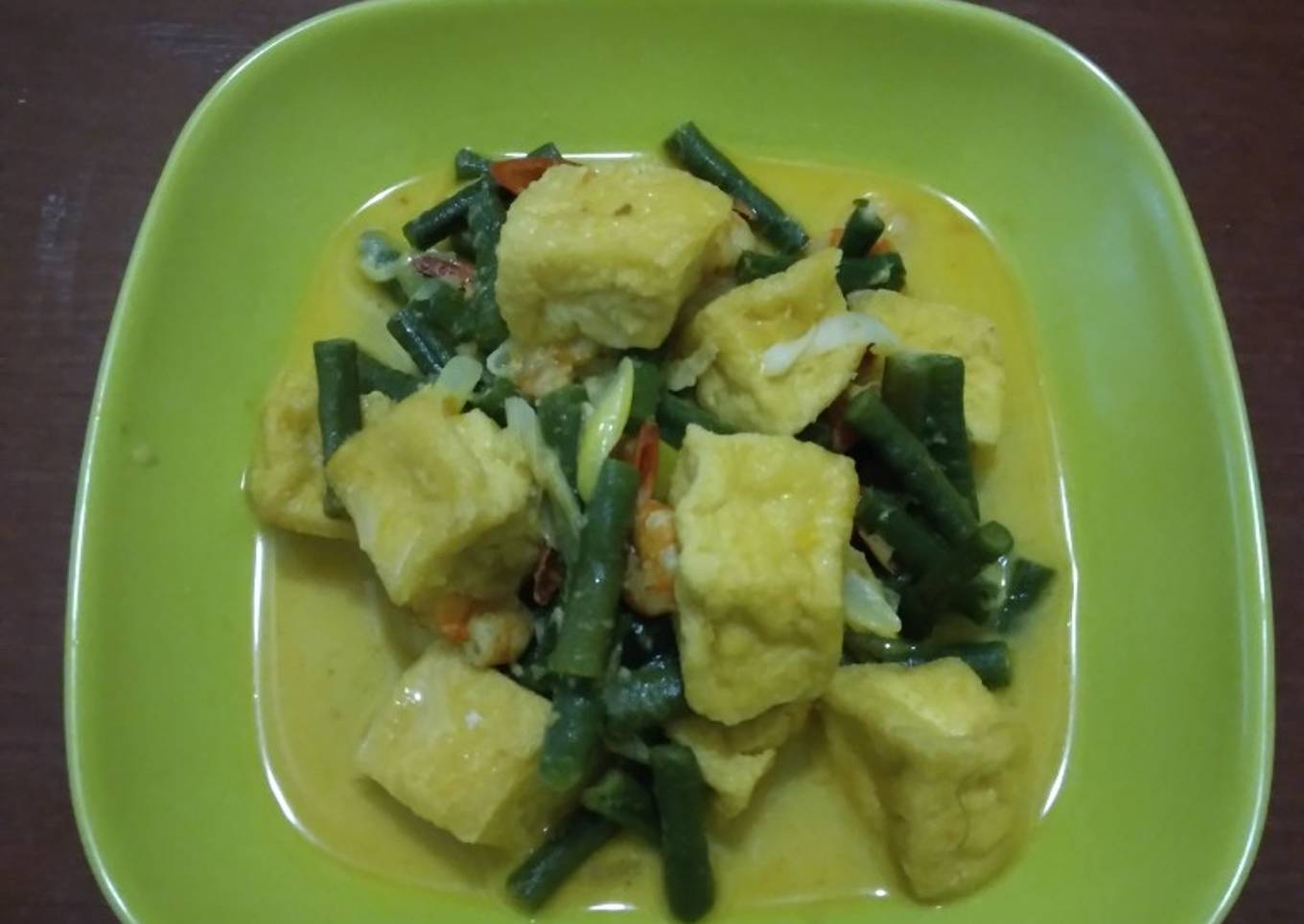Tahu kacang panjang kuah
