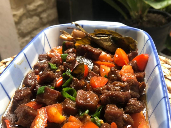 Bagaimana Membuat Sate Goreng Daging ala Alysha, Enak