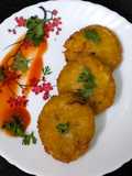 Crispy Puffed Rice and Onion Patties
