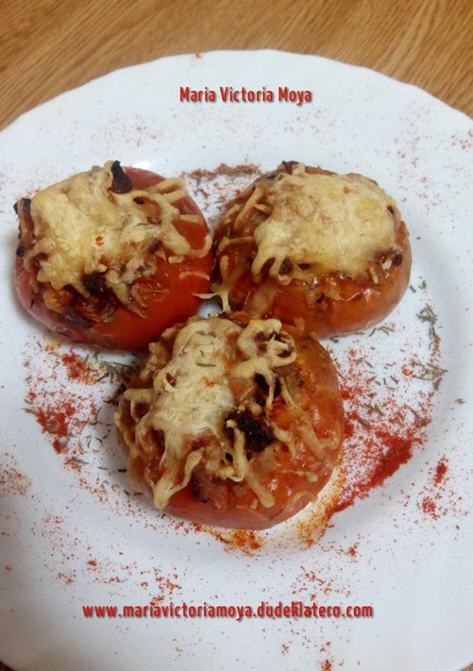 Una foto de Tomates rellenos