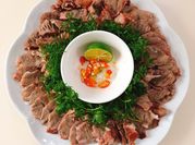 Hình ảnh của bắp giò ngâm mắm