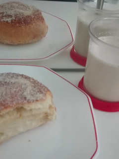 Una foto de Torta de azúcar de Granada