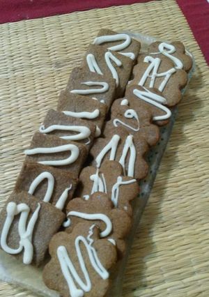 Una foto de Galletitas de azúcar negra y chocolate blanco