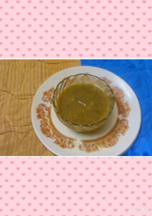 A picture of Imli pudina ki khatti chutney Lahsun wali.