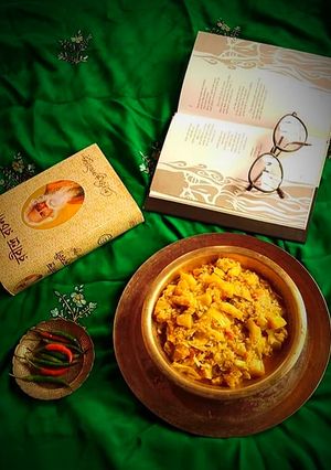 চাল দিয়ে বাঁধাকপি (chaal diye badhakopi recipe in Bengali) রেসিপির প্রধান ছবি