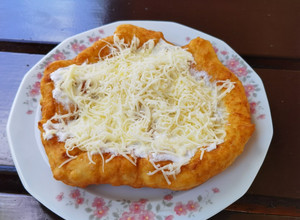 Kefires lángos recept fotója