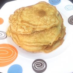 A picture of Eggless semolina pancakes.