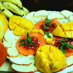 Fresh Fruit Platter A picture of Fresh Fruit Platter.