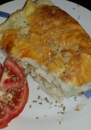 Una foto de Pastel de pescado y papas